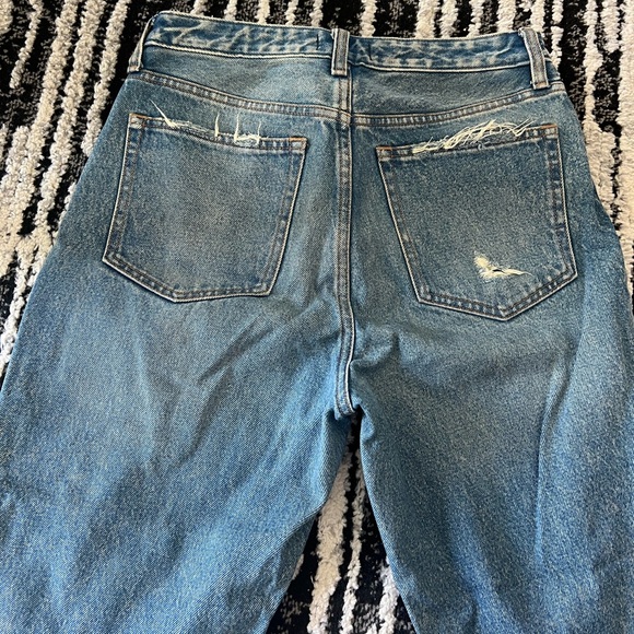 Abercrombie&Fitch Mom Jeans - Picture 4 of 5